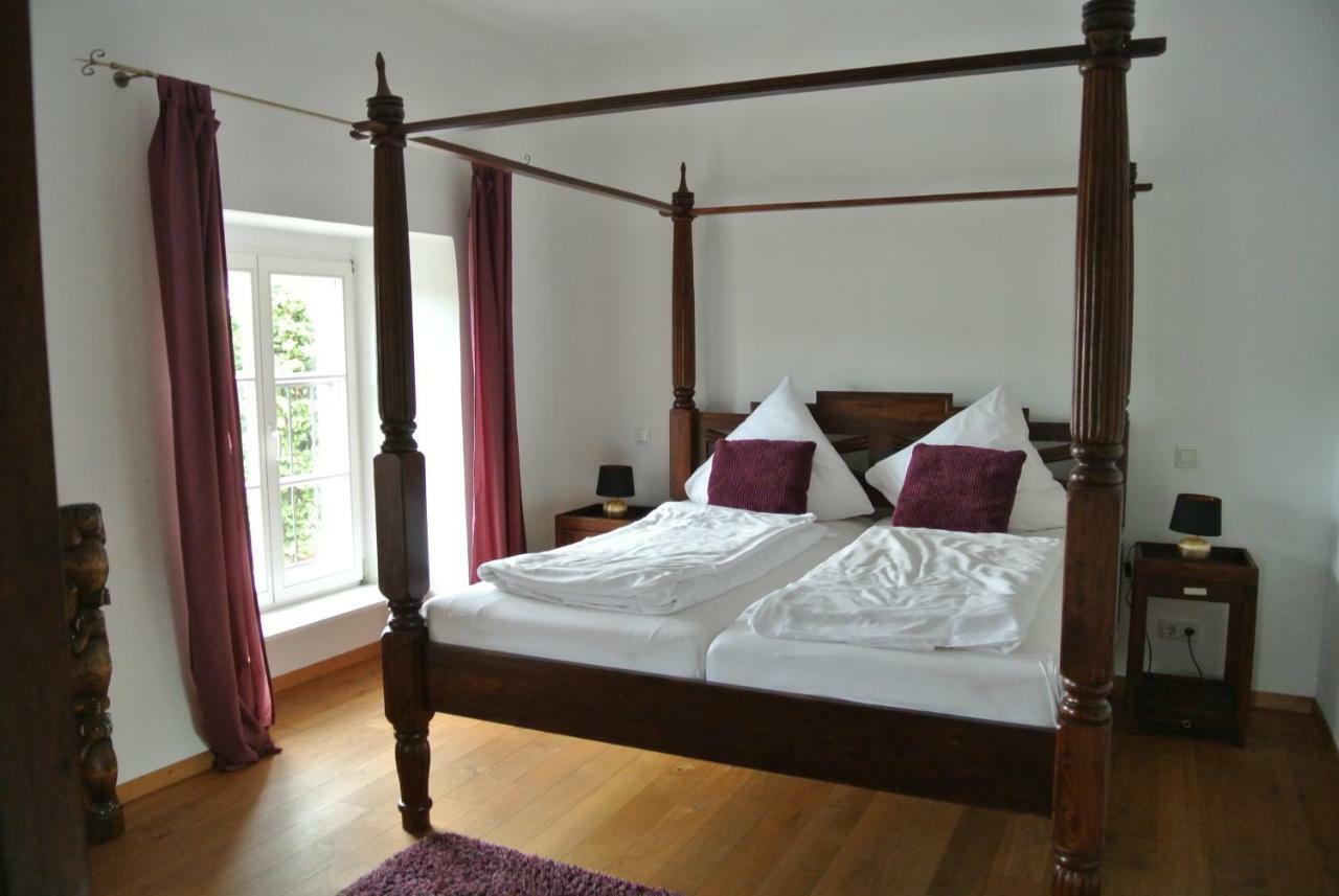 Gaestehaus Sektstuuf St. Laurentius Leiwen Buitenkant foto